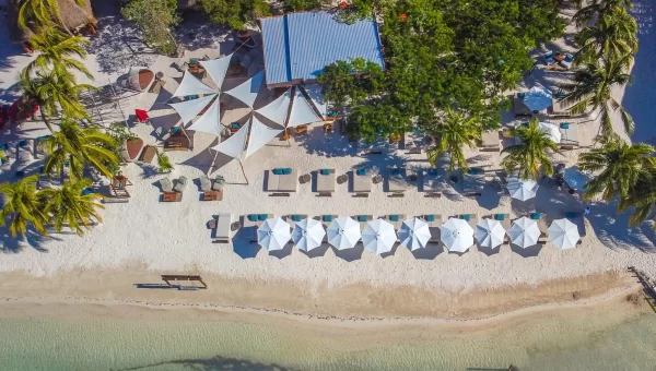 Amazona Beach Club