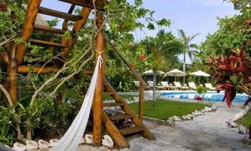 Hoteles Lujosos en Isla Mujeres Riviera Maya Mexico