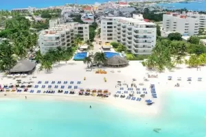 Hoteles en la Playa en Isla Mujeres Riviera Maya Mexico
