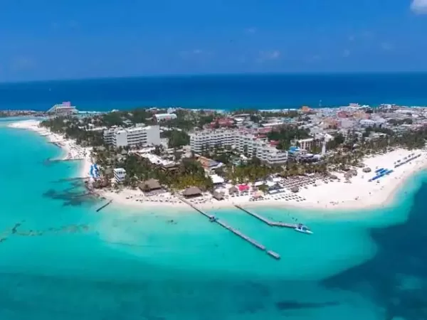 Playa Norte Isla Mujeres Mexico