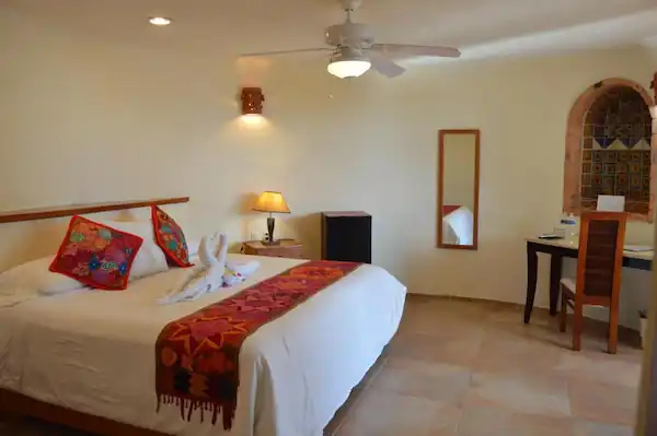 Variedad de habitaciones en Hotel La Joya Isla Mujeres