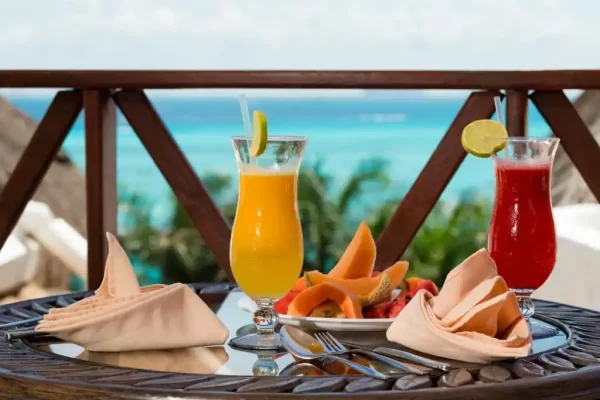 delicias y comodidades culinarias en Hotel la Joya Isla Mujeres