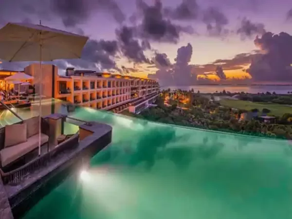 Isla Mujeres Nightlife